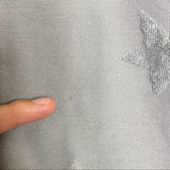 Stitch Fix l Bobeau Sheldon V-Neck Terry Star Knit Top, Medium - Picture 9 of 9